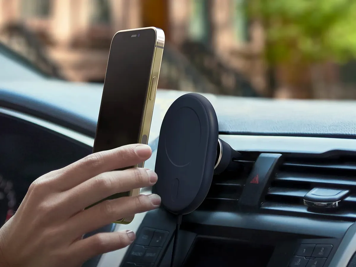 Cheap Wireless Chargers That Support Fast Charging (1) Cheap Wireless Chargers That Support Fast Charging (1)